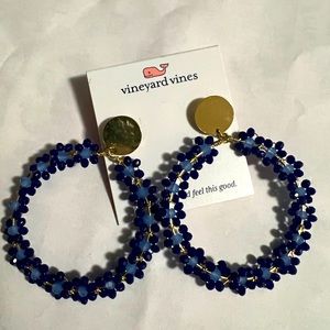 Vineyard vines earrings